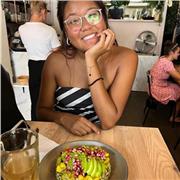 ¡estás buscando una profesora de español! ¡pues me has encontrado! Prof d'espagnol :)